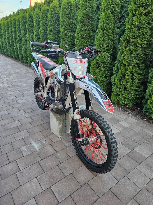 Cross Barton 300
