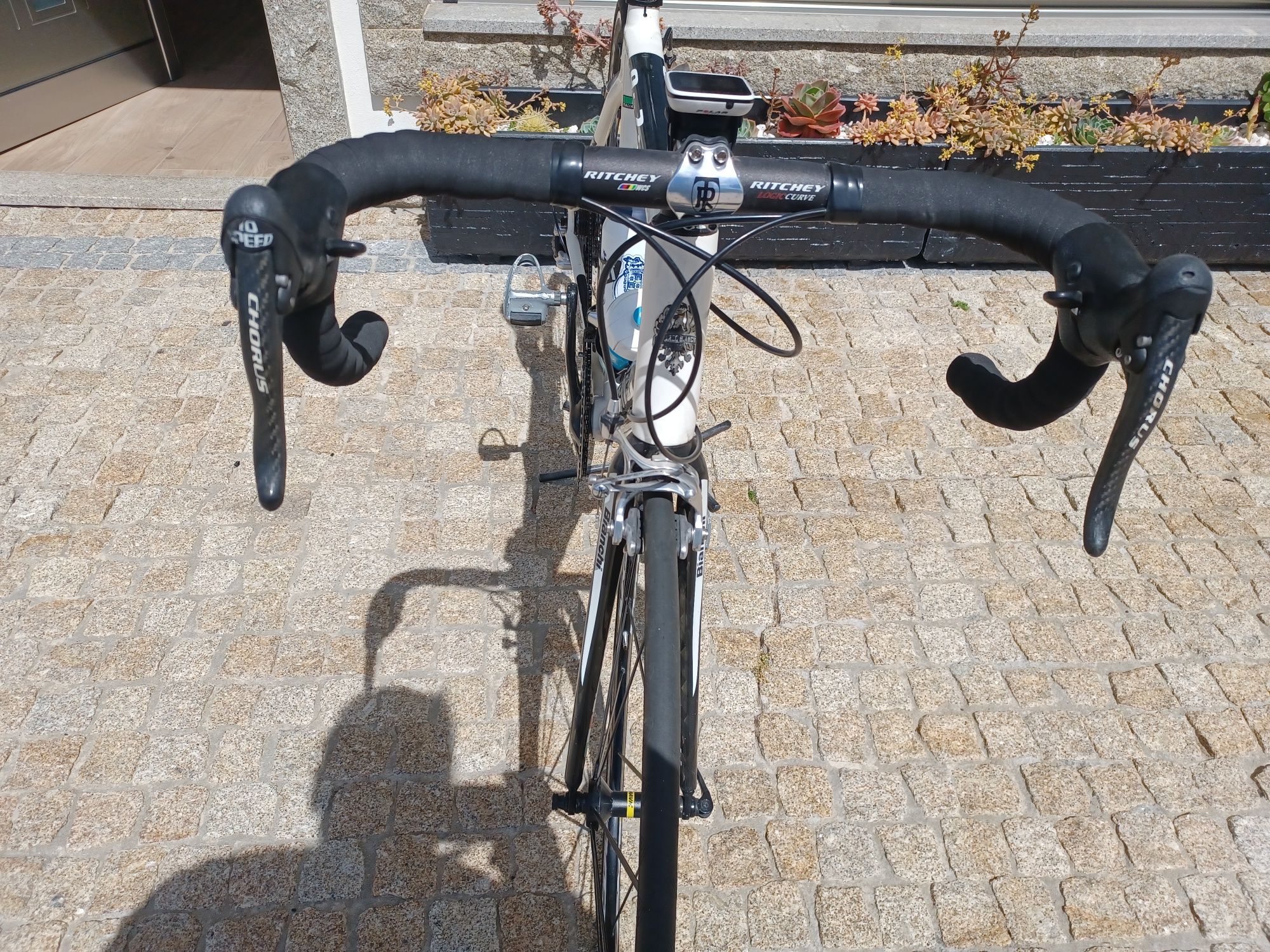 Bianchi de estrada troco por moto