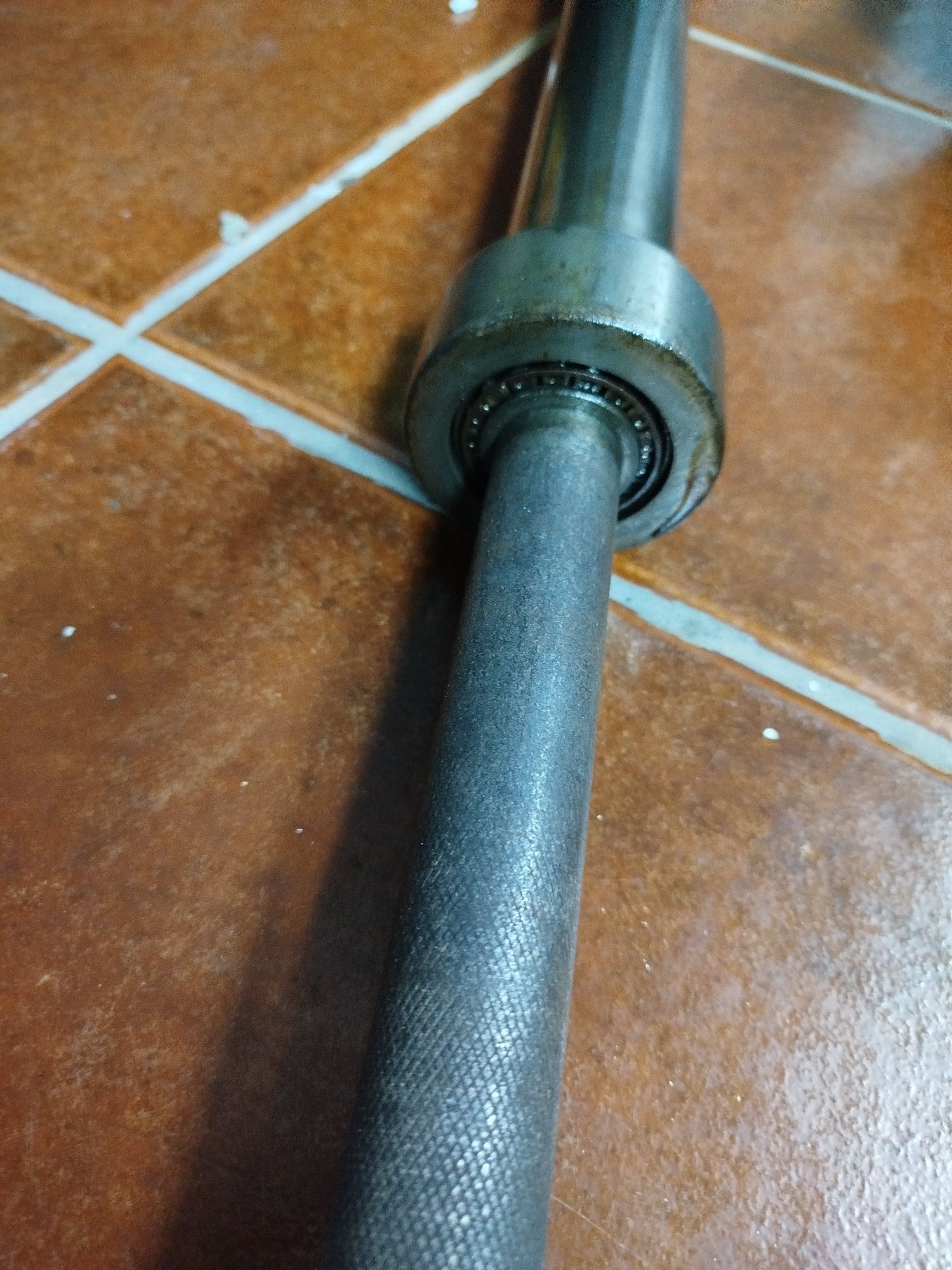Barra musculacao 2,2m