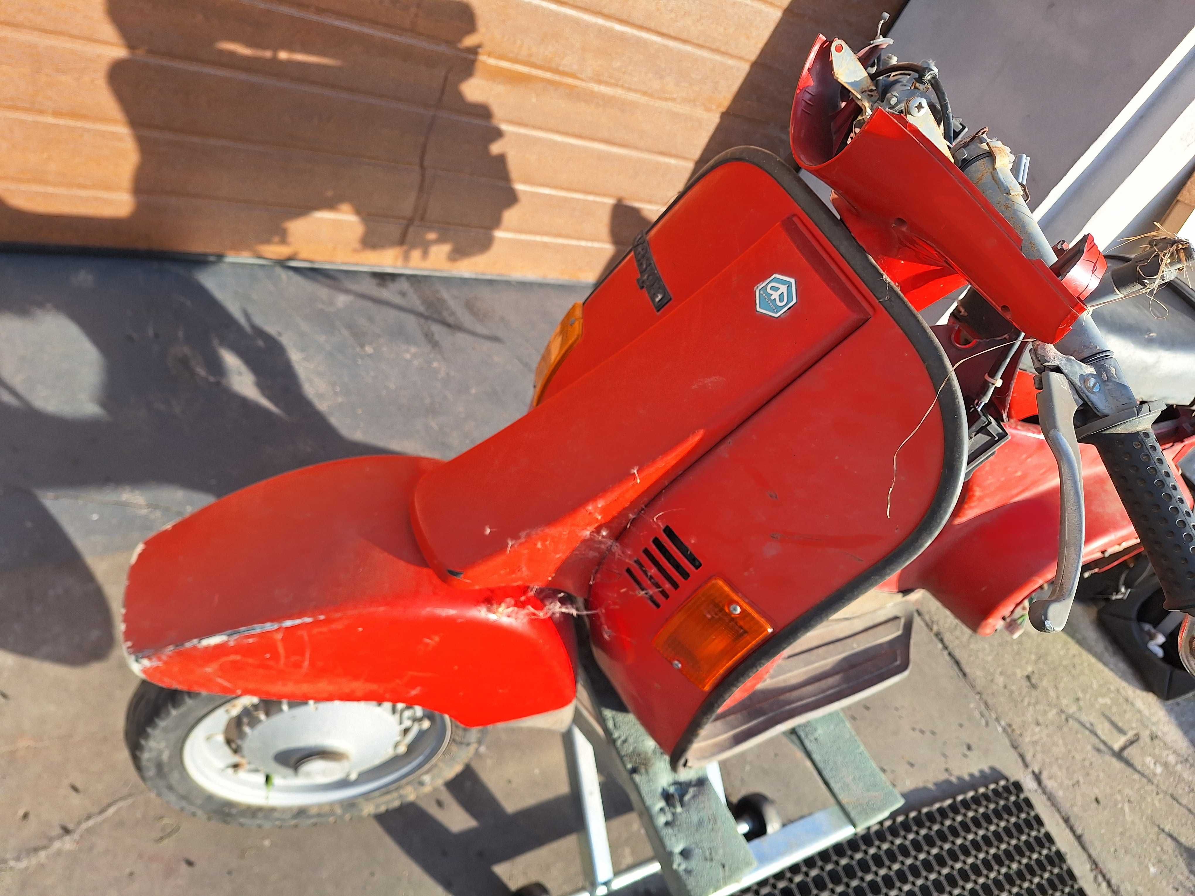 nadwozie karoseria buda vespa PK 125