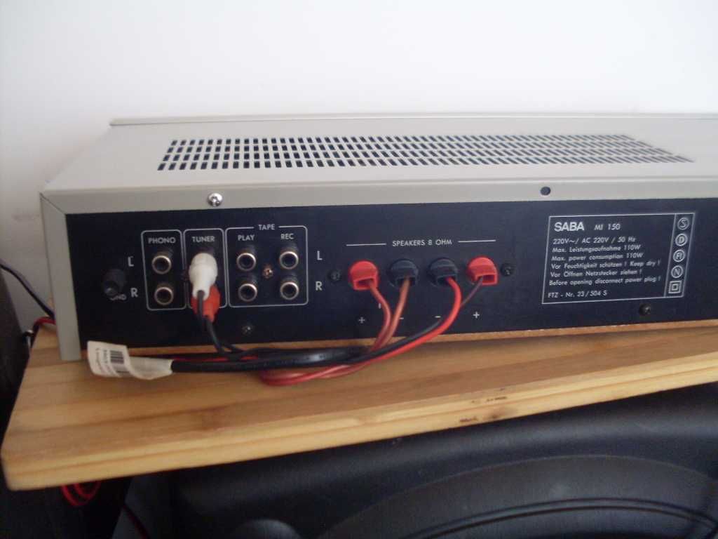 Wzmacniacz stereo Saba.