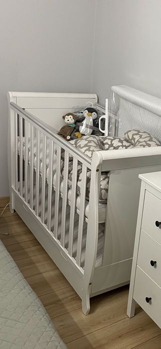 Sprzedam łóżeczko dziecięce białe