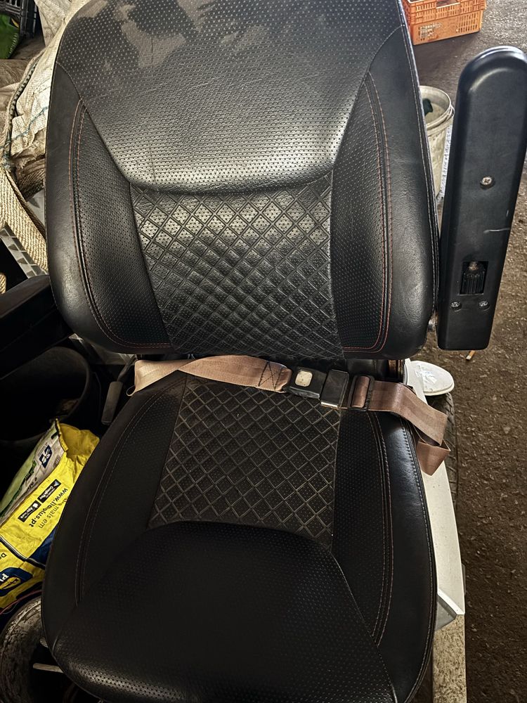Scooter mobilidade (vendo e troco por mota ou carro)