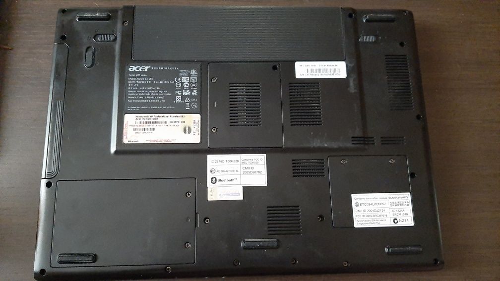 Acer Ferrari 4000 ZF3 (Turion 64 ML-37 | 1Gb | 100Gb | ATI X700 | XP)