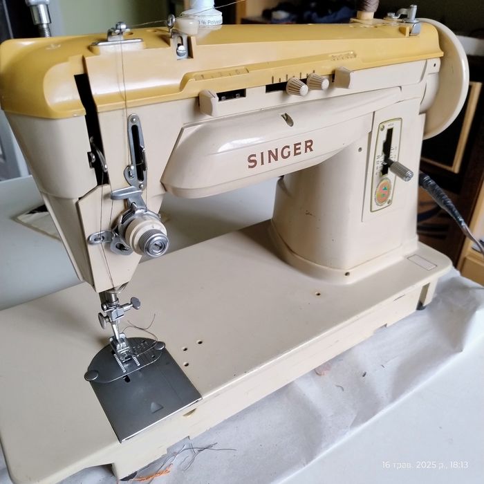 Швейна машинка Singer 412G