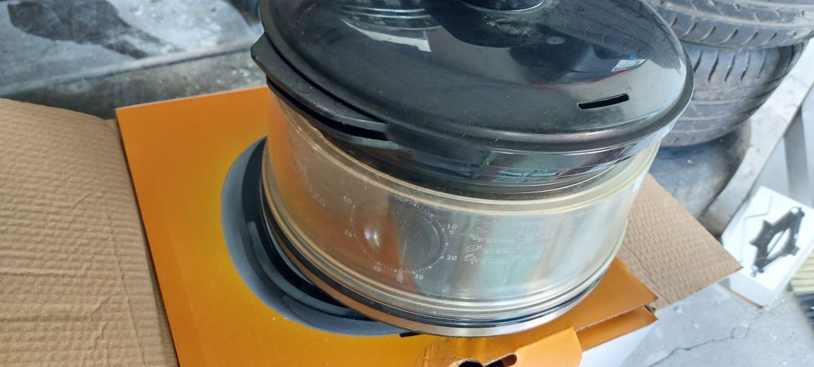 Parowar TEFAL niewiele używany