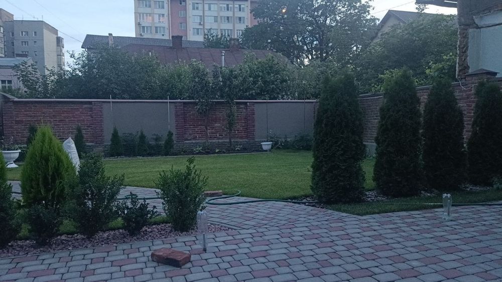 Послуги садівника, обслуговування