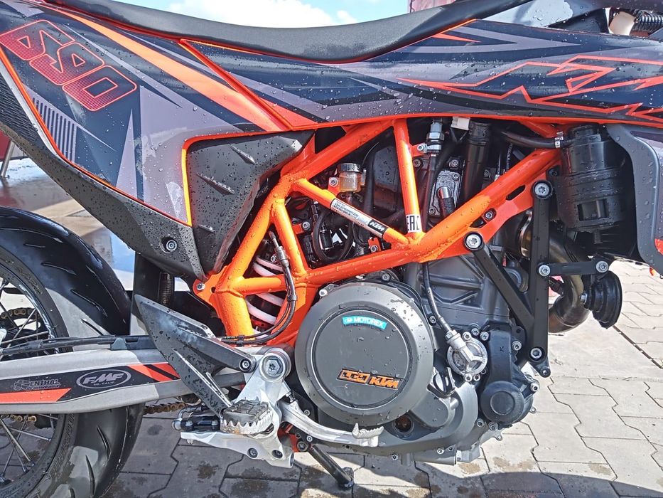 KTM 690 SMC-R 2021