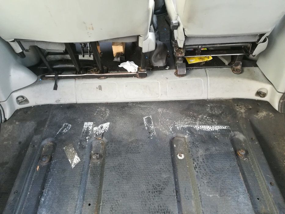 osłona obudowa trafic passenger vivaro primastar