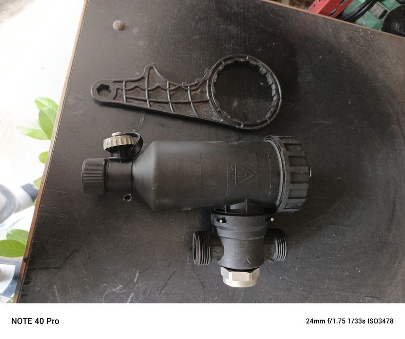 Separator/filtr magnetyczny 1 cal