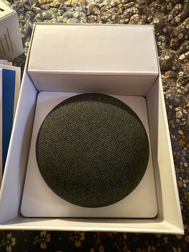 Głośnik przenośny Google Nest Mini 2nd generacji