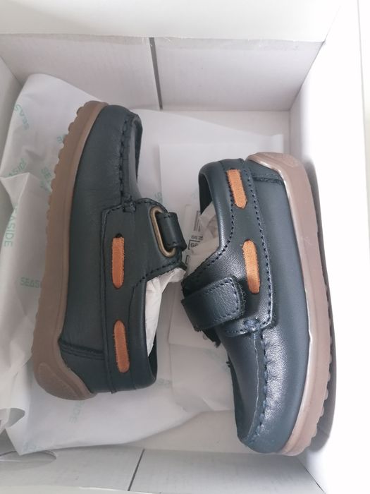 Sapatos bebé azuis pele cerimónia 21