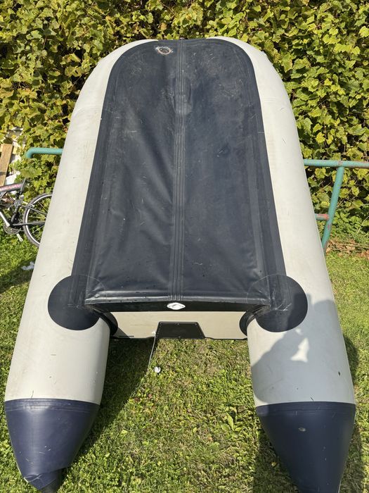 Sprzedam lub zamienie na mniejszy ponton