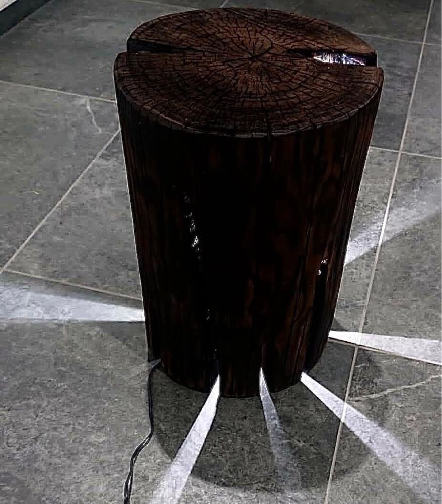 Lampa ozdobna z pnia drewna, styl skandynawski