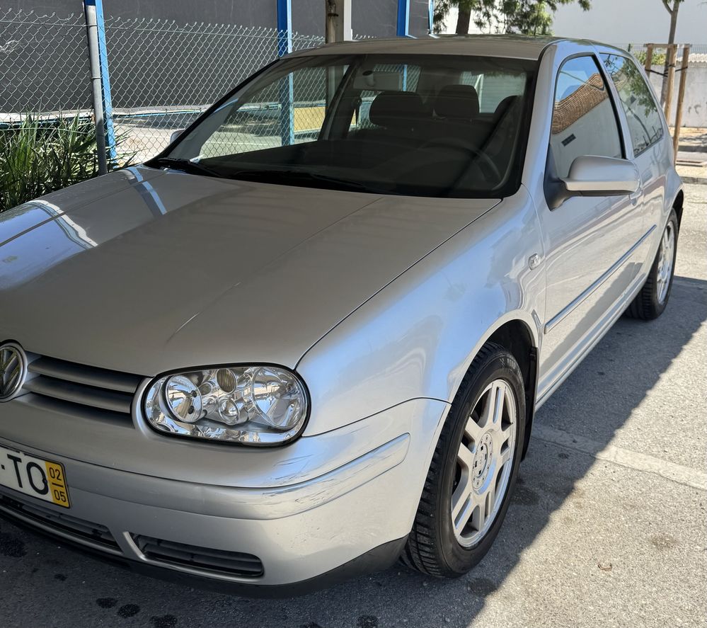 Volkswagen Golf 1.6 75cv