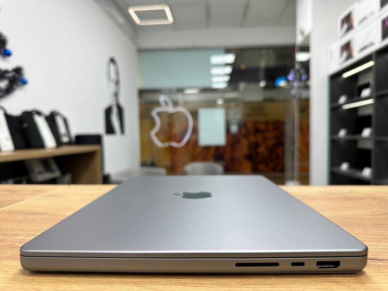 MacBook Pro 14 2021 M1 Pro|16|512 Новий стан Макбук 67 циклів Гарантія