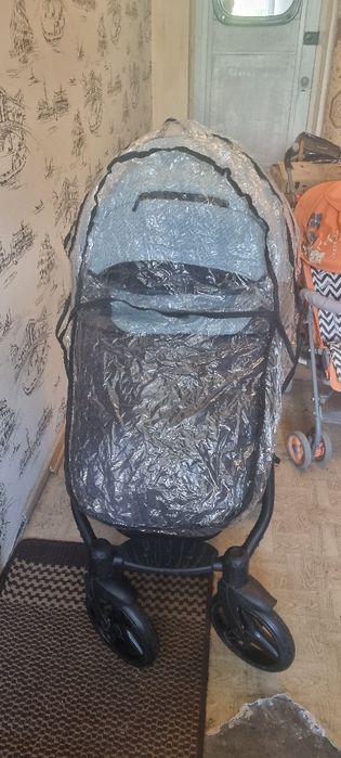 Продам каляску в доброму стані.