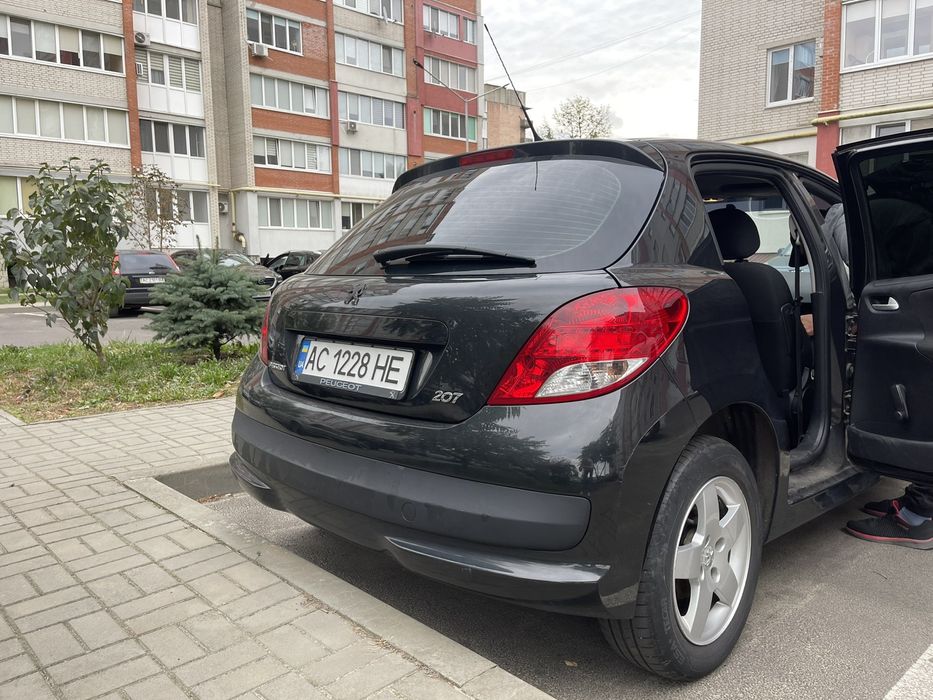 Оренда/Прокат Peugeot 207 2011 Оренда авто