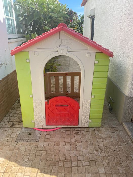 Casinha de brincar Feber