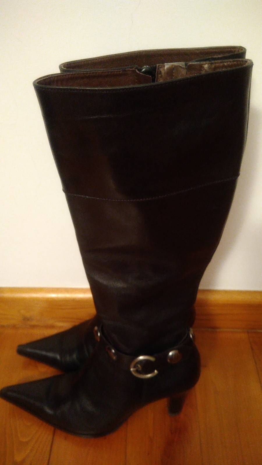 Botas em pele / High heel leather boots