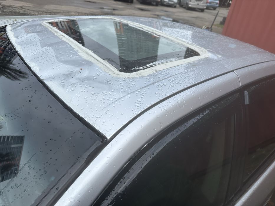 Nissan Mamaxi 3.0 V6