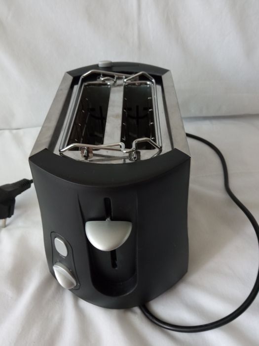 Тостер Polaris 0804