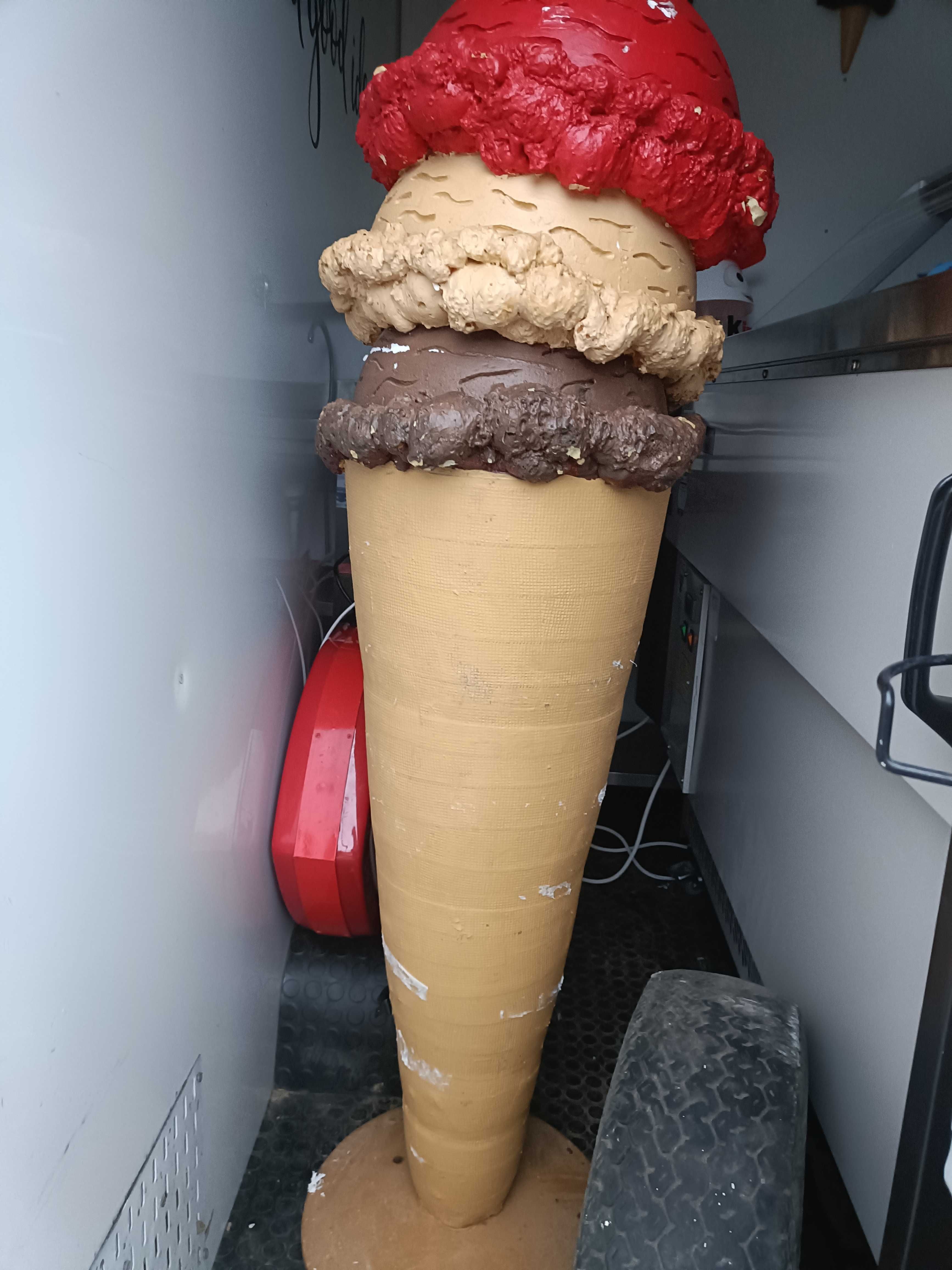 Vendo gelado gigante