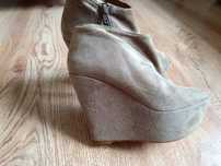 Koturny zamszowe, camel, Top shop 38