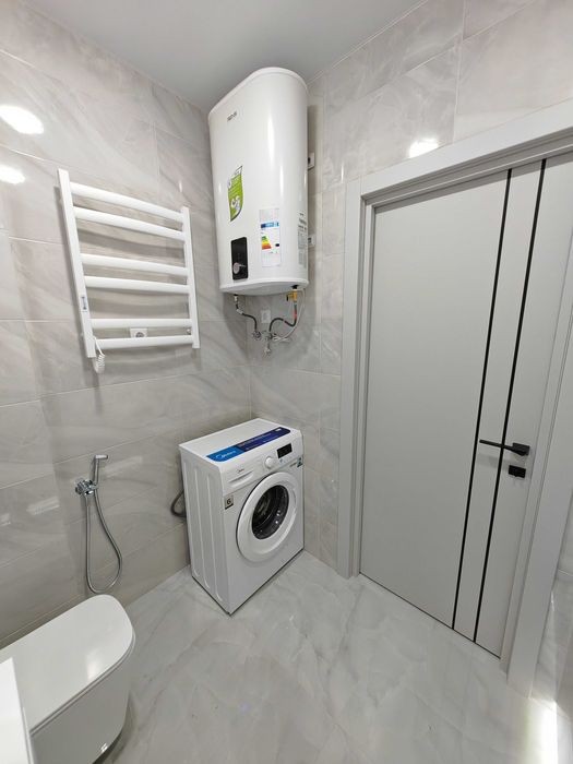 Продам квартиру с НОВЫМ ремонтов в ЖК Акварель 8!