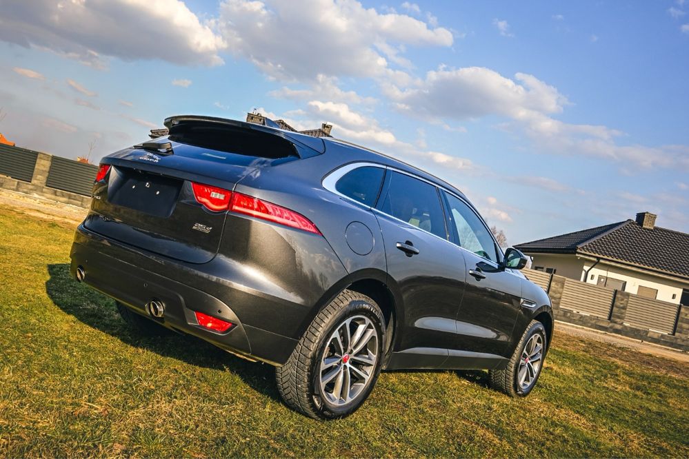 Jagura F-pace - polski salon - zadbany z pięknym wnetrzem