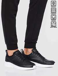 Кожаные мужские черные фирменные кроссовки для бега 44-44,5 р.