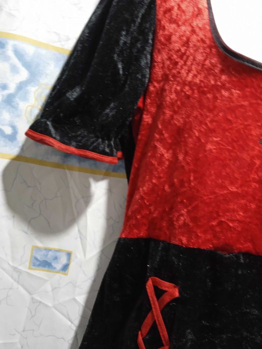 Костюм платье чертовки бесовки вампира ведьмы на хеллоуин