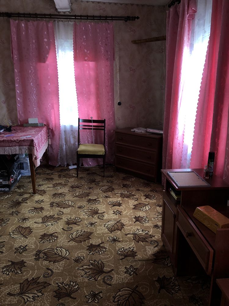 Частина будинку в центрі Коропа