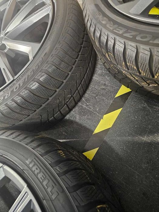 Komplet kół zimowych 20” Pirelli, felgi AEZ Aruba. stan bdb