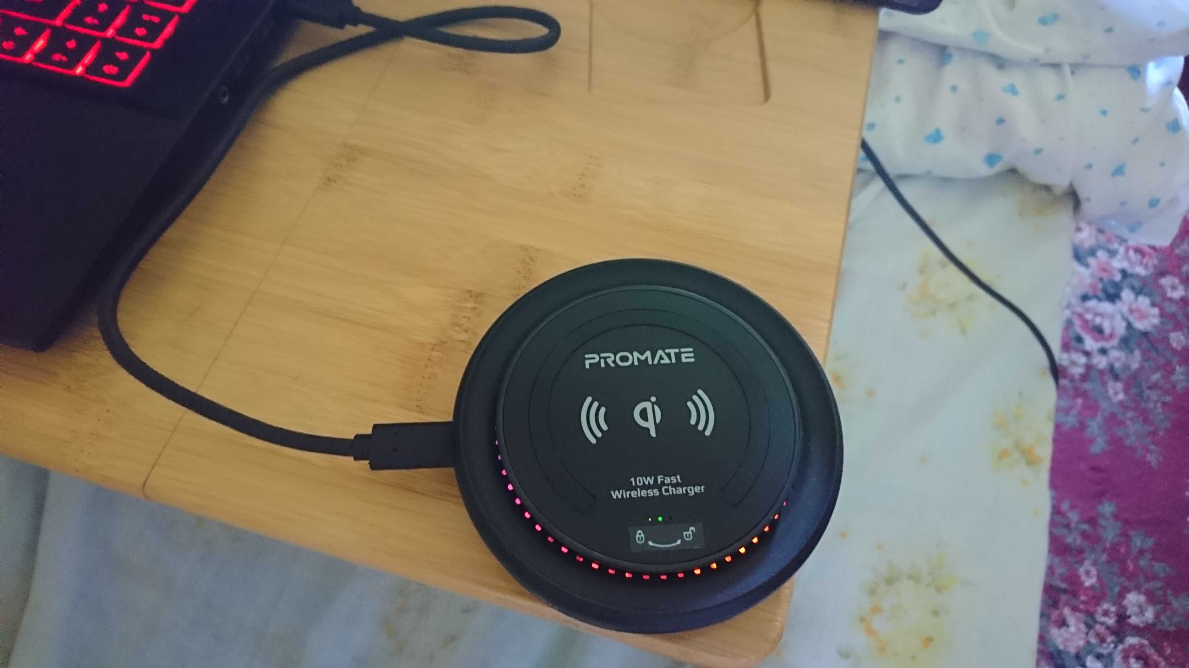 usb хаб з бездротовою зарядкою 6-в-1 Promate CenterHub usb 3.0