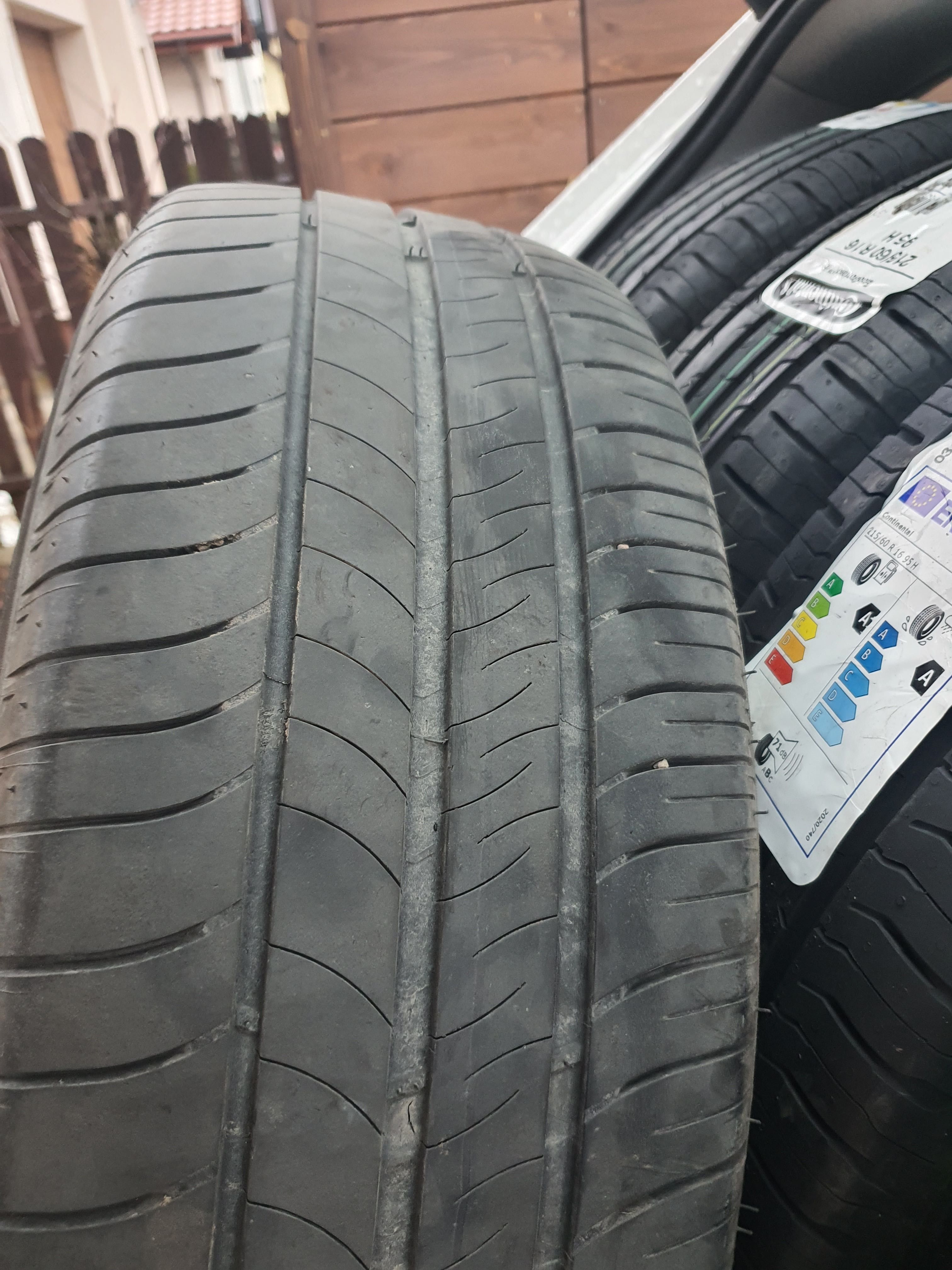 Sprzedam tanio opony używane letnie Michelin Energy Saver 215/60/R16