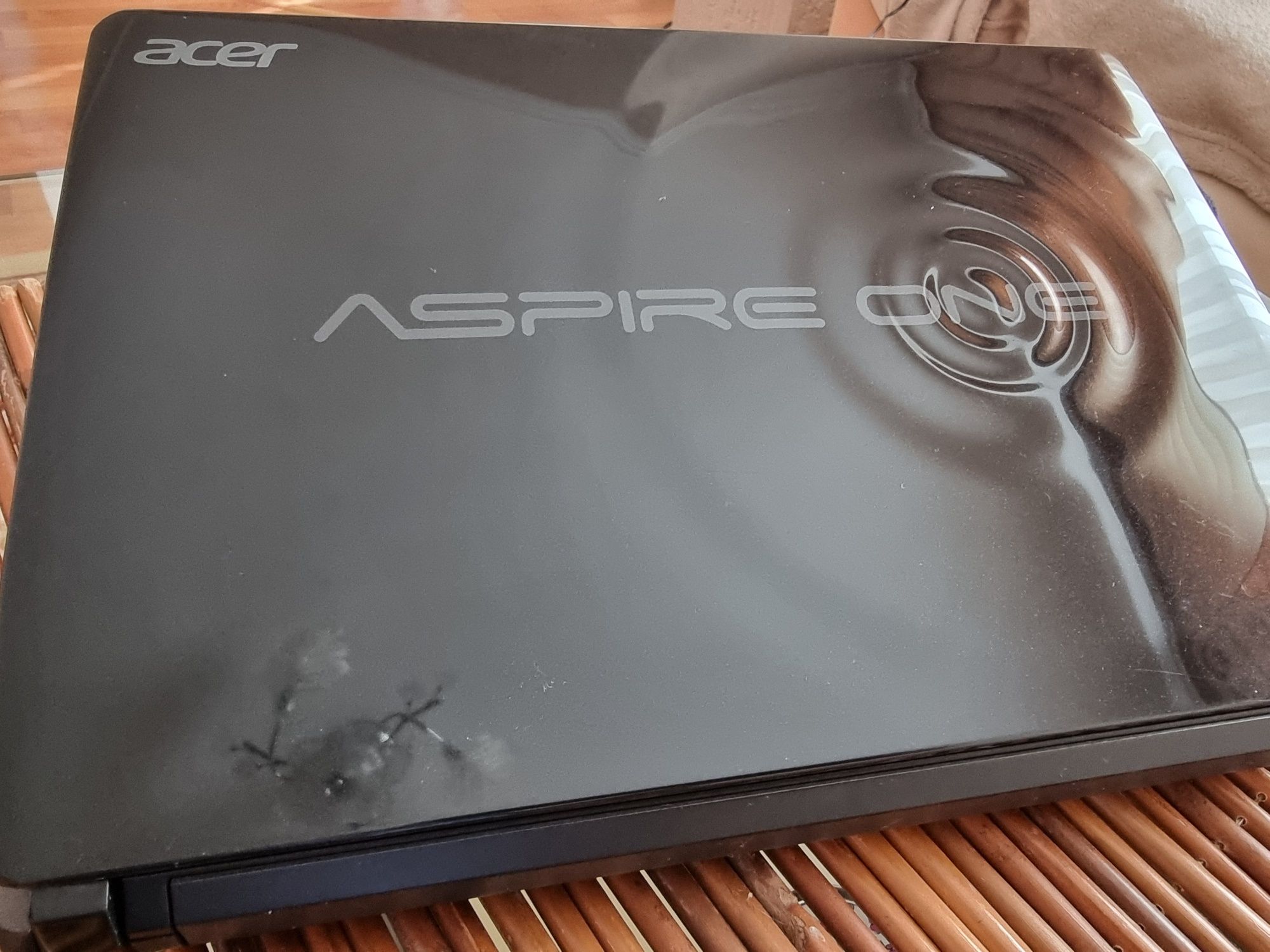 Нетбук  Acer Aspire One D270 Black