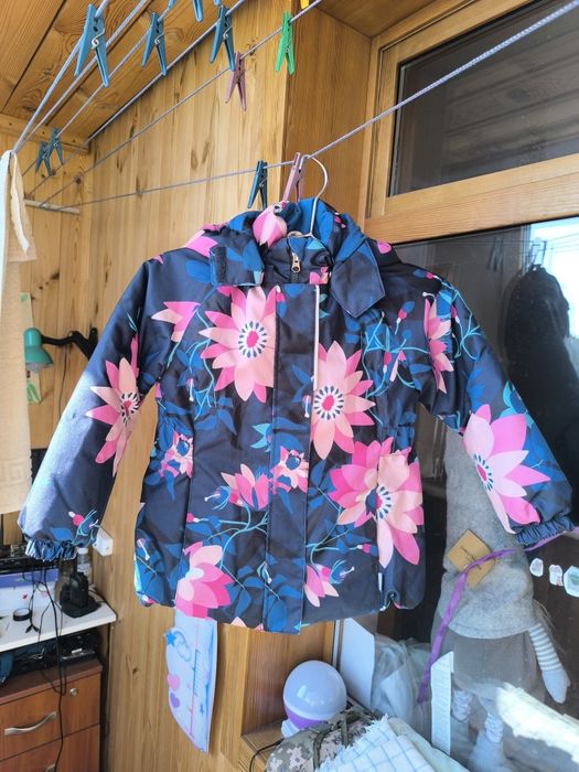 Lassie Куртка дитяча зимова на 7-9 років