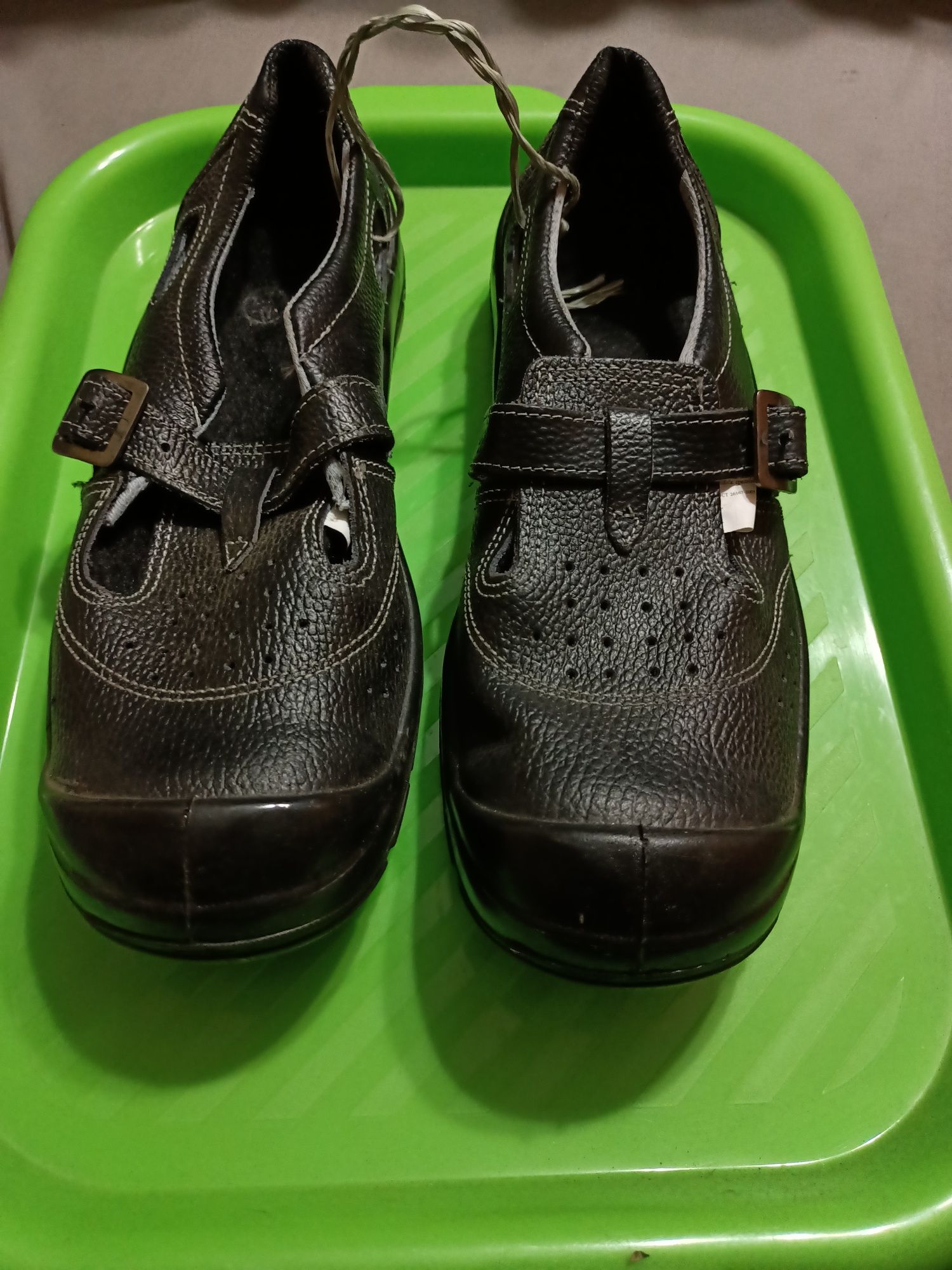 Взуття робоче (сандалі) 47 , 43, 45 розмір