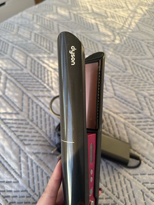 Утюжок Dyson для волосся