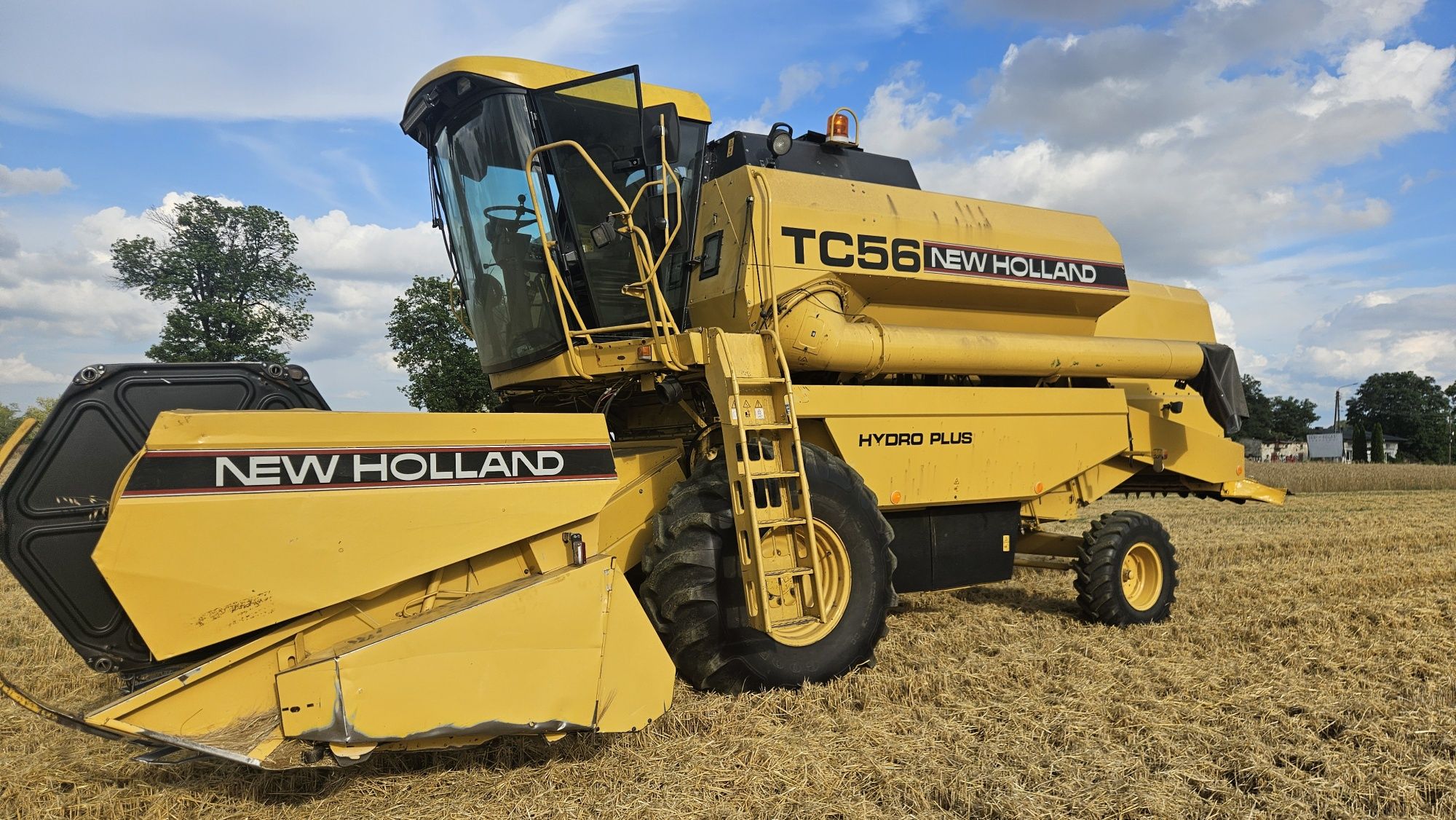 New Holland TC 56 Hydro plus