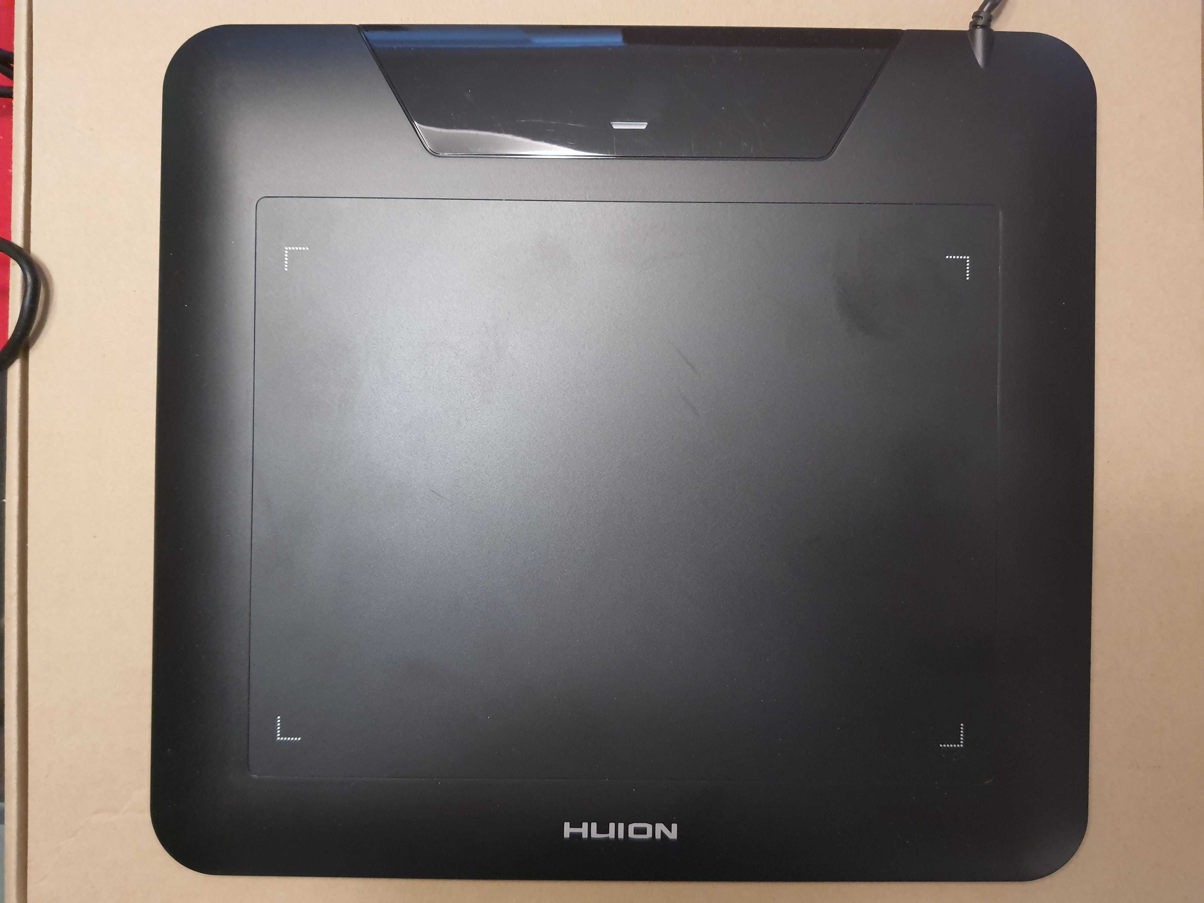 Tablet graficzny Huion 680s pen tablet