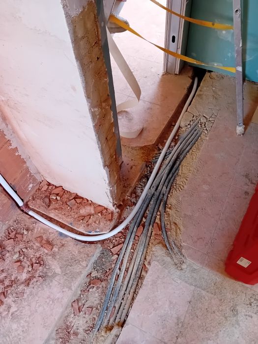 Canalizador e reparações