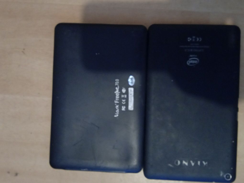 Netbook Samsung NC 110- wysłużony ,3 uszkodzone  Tablety + mały bonus