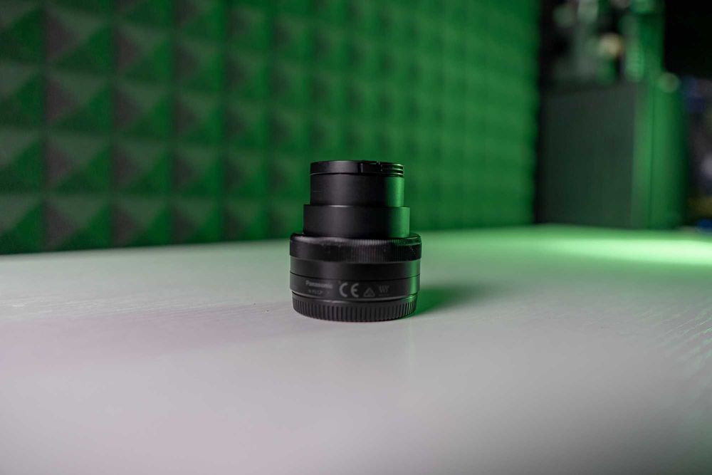Об'єктив Panasonic 12-32mm F3.5-5.6 для мікри
