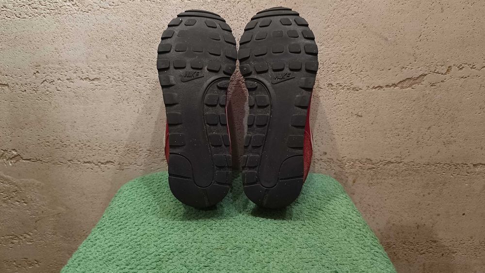 Damskie sneakersy NIKE MD RUNNER 2 r.38