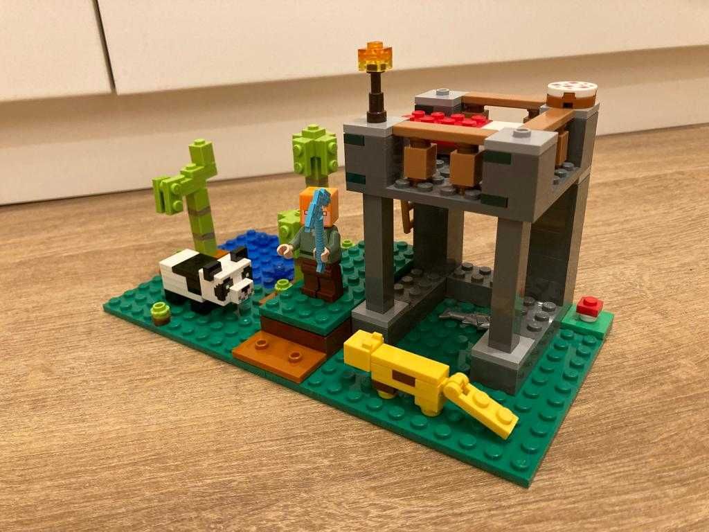 LEGO Minecraft 21158 Żłobek dla pand