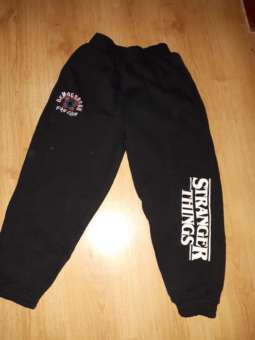 Spodnie dziewczęce 146 x 4 szt.-paczka