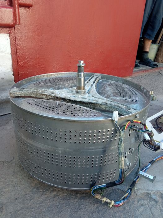 Продаю б/у запчастини до пральної машини LG