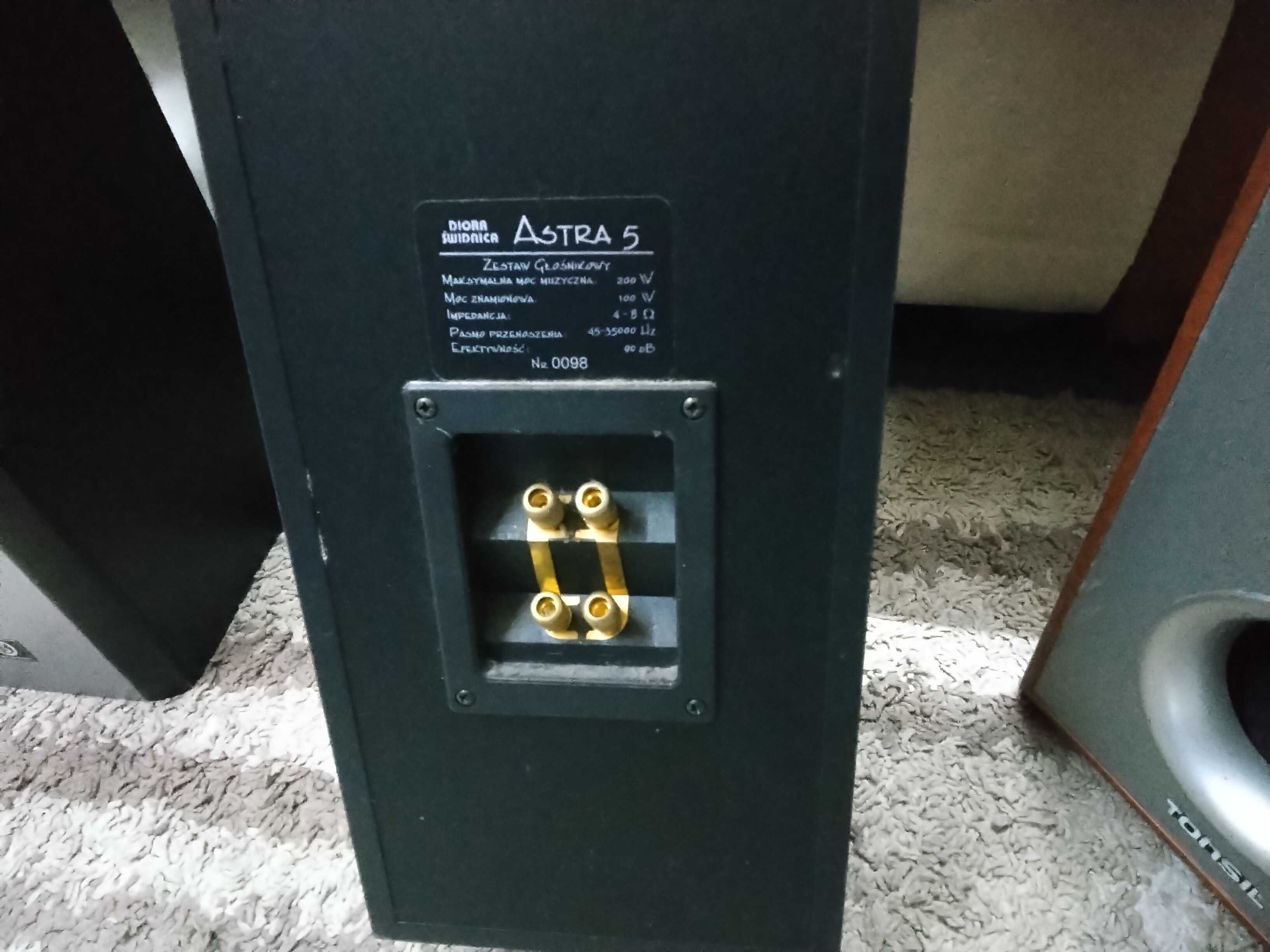 Diora Astra 5 2+1 200w wysokie plus centralny